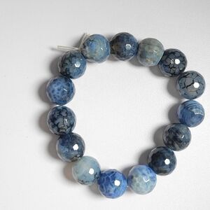 Elegant Blue Beaded Bracelet